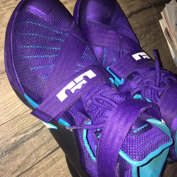 LeBron James - Picture 5 of 5